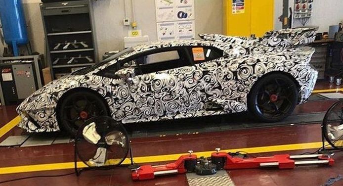 Primeras imágenes: el sucesor del Lamborghini Huracán Performante ya está listo