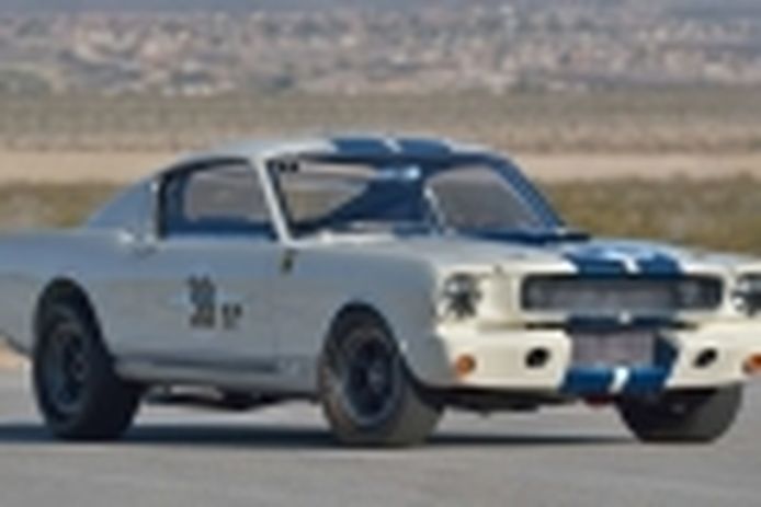 El primer Shelby GT350 que ganó una carrera postula a Mustang más caro de la historia