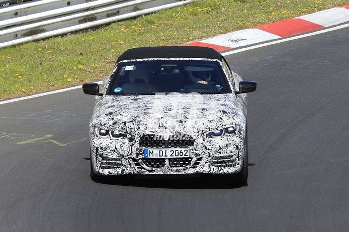 La nueva generación del BMW Serie 4 Cabrio se pone a tono en el circuito de Nürburgring 