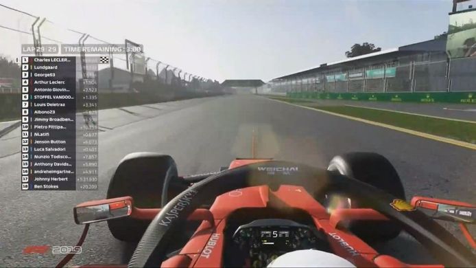 Leclerc se estrena con victoria en el segundo GP virtual de la F1 en Albert Park