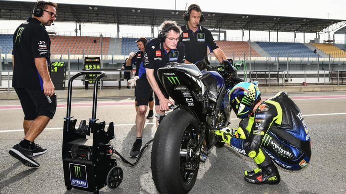 El equipo SRT y Yamaha negocian el futuro de Valentino Rossi en MotoGP