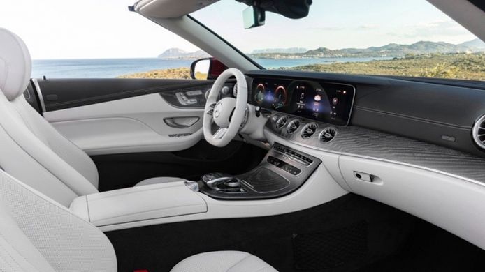 Mercedes Clase E Cabrio 2020 - interior