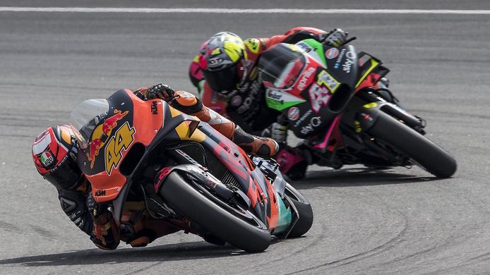 MotoGP permite a KTM y Aprilia desarrollar sus motores hasta junio
