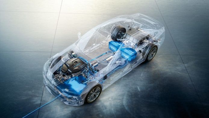 BMW valora cambiar de estrategia con una plataforma específica para eléctricos
