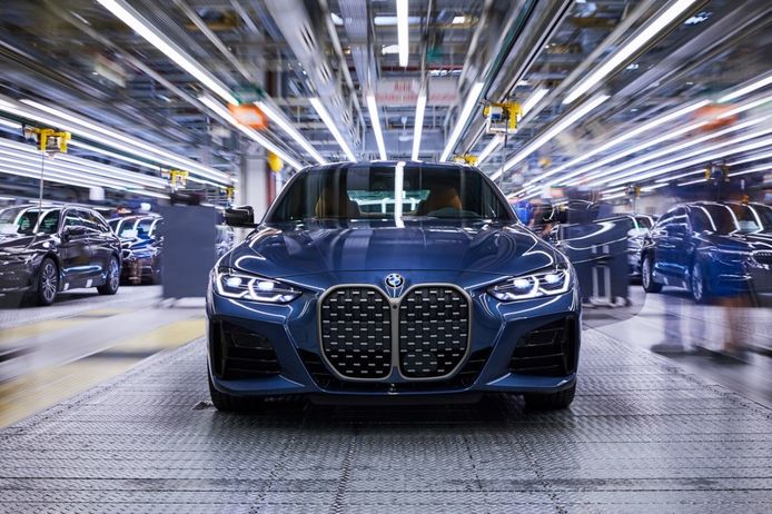 La producción del nuevo BMW Serie 4 Coupé arranca en Alemania