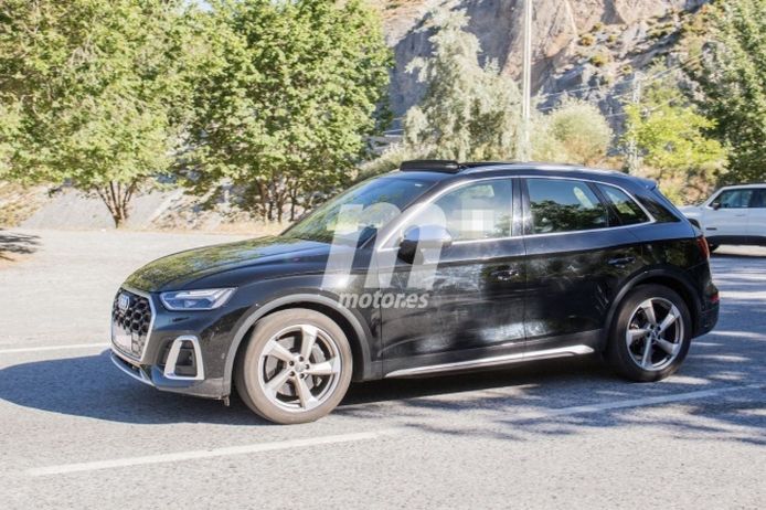 Audi SQ5 2021 - foto espía