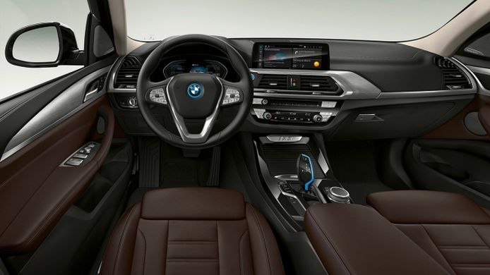BMW iX3 - interior