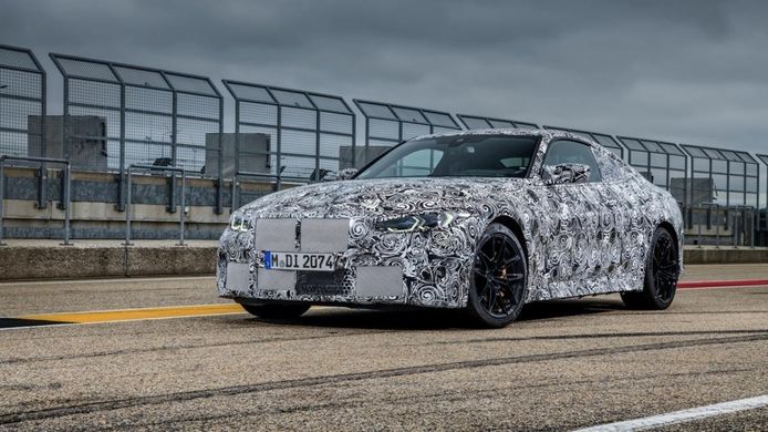 Escucha el brutal sonido del nuevo BMW M4 Coupé 2021 en Sachsenring [vídeos]