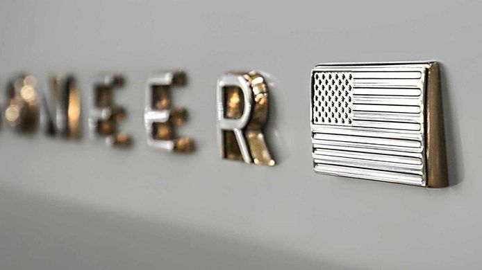 El último teaser confirma la presentación del Jeep Grand Wagoneer 2022