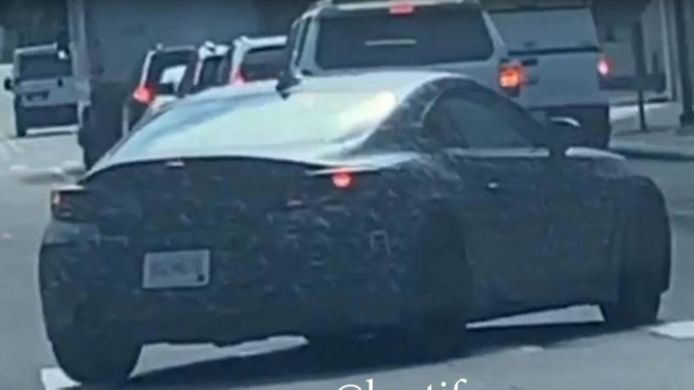 Toyota GT86 2021 - foto espía posterior