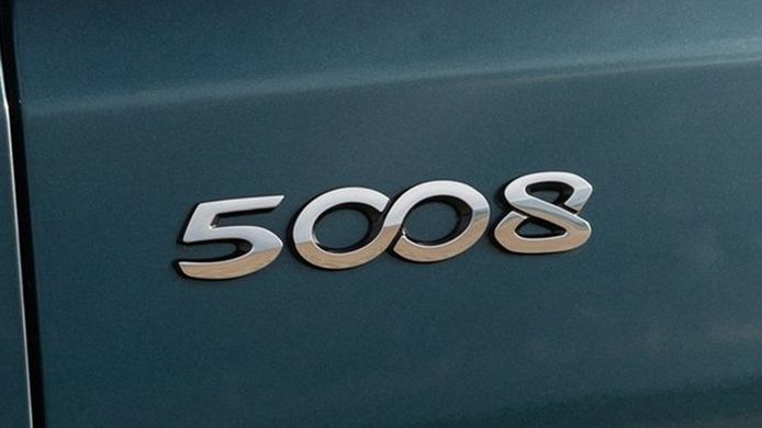 La nueva generación del Peugeot 5008 llegará en 2024 y tendrá versión eléctrica