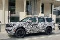 El Jeep Grand Wagoneer pierde camuflaje y revela su extremo parecido con el concept
