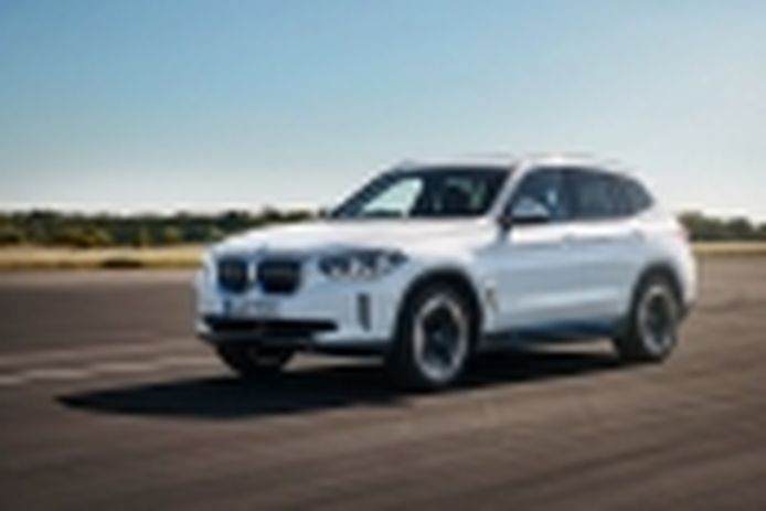 Primer contacto BMW iX3, el SUV que marca el camino (con vídeo)