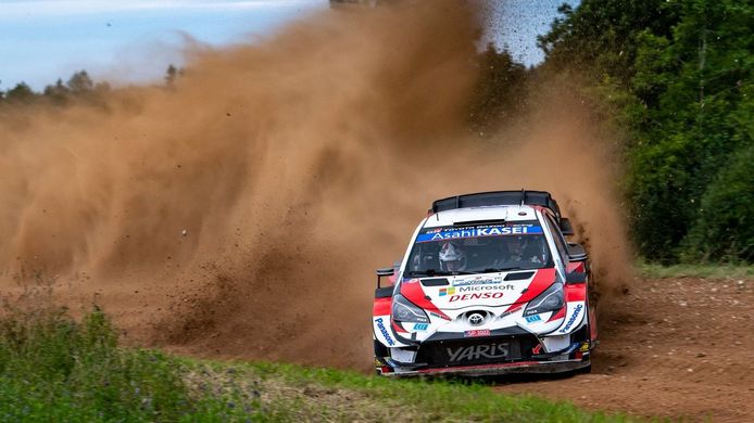 Sébastien Ogier retiene el liderato del WRC tras el Rally de Estonia