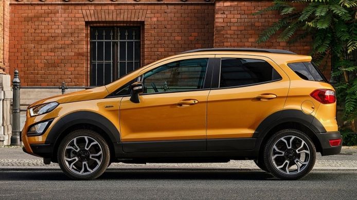 Ford EcoSport Active - lateral