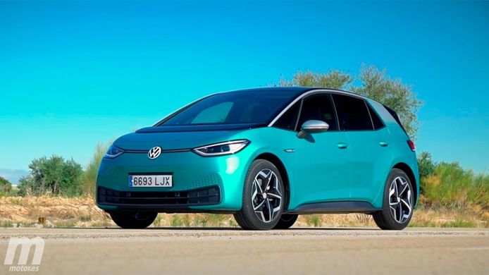 Holanda - Octubre 2020: El nuevo Volkswagen ID.3 obtiene la victoria
