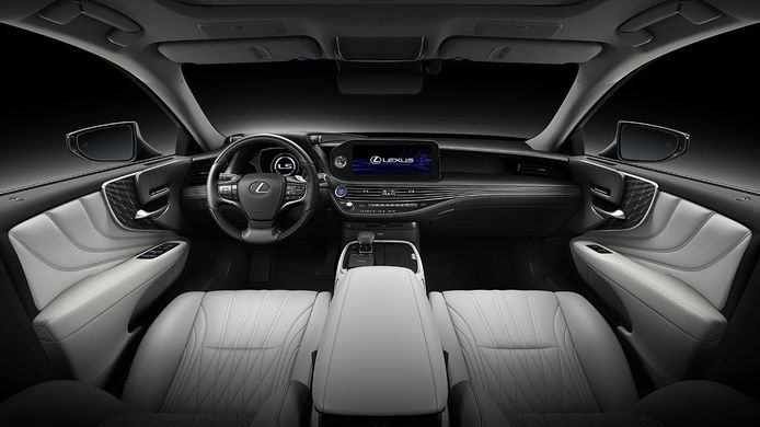 Lexus LS 500h 2021 - interior