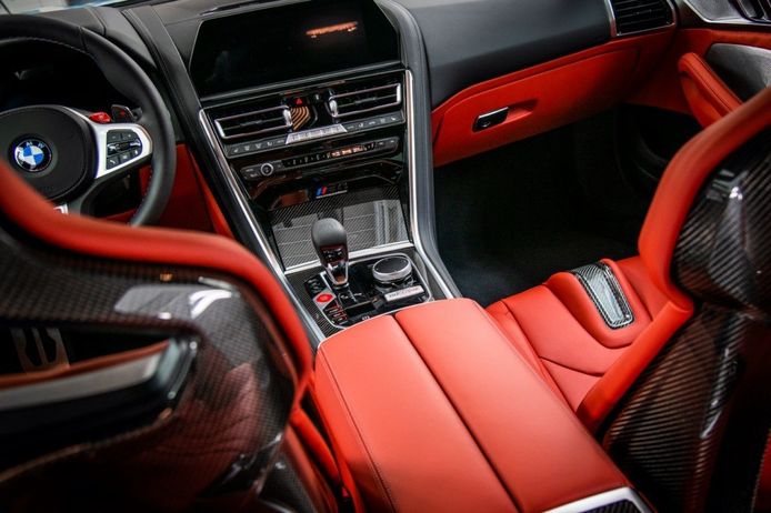 Foto BMW M8 Competition Edition Pit Lane - interior