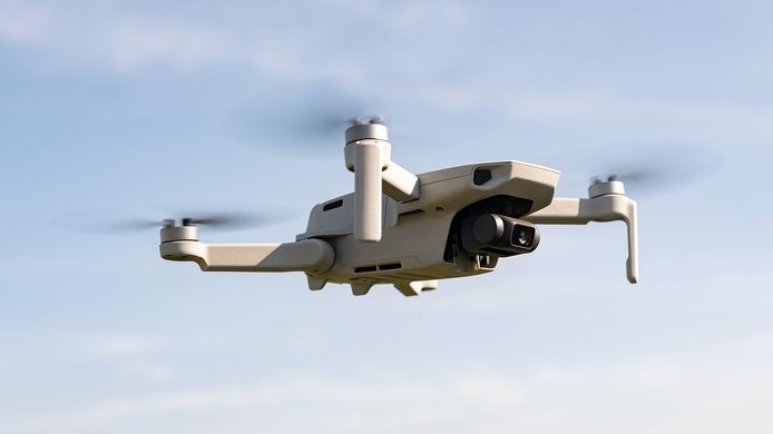 Drones de la DGT: qué multas ponen y cómo funcionan