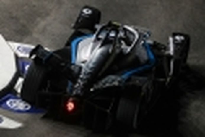 Nyck de Vries y Mercedes logran la primera pole del ePrix de Ad-Diriyah