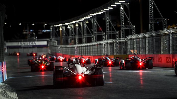 Alberto Longo: «Los 'Gen3' provocarán un cambio radical en la Fórmula E»
