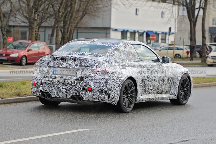 Foto espía BMW M2 Coupé 2023 - exterior