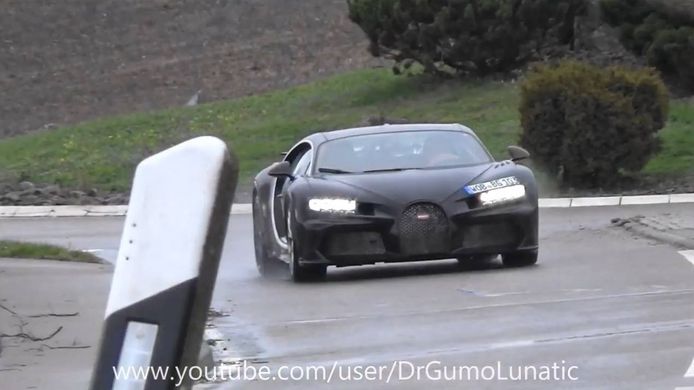 Cazado un misterioso prototipo del Bugatti Chiron durante sus pruebas en la calle