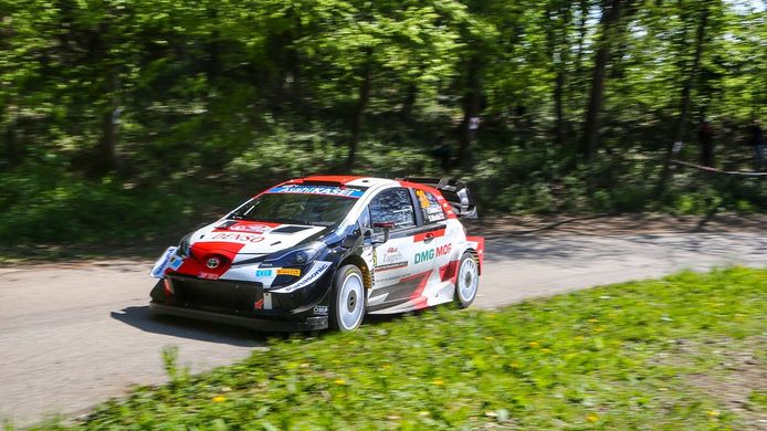 Elfyn Evans lidera el shakedown del Rally de Croacia con el Toyota Yaris