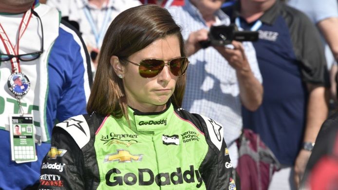 Danica Patrick, tercera mujer en pilotar el 'coche de seguridad' de la Indy 500