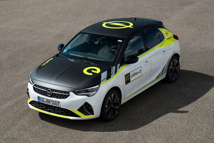 El Opel Corsa-e adopta la imagen deportiva de la versión Rally en Alemania