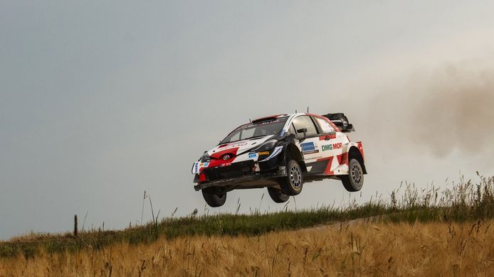 Sébastien Ogier busca dar otro golpe en la mesa en el Ypres Rally