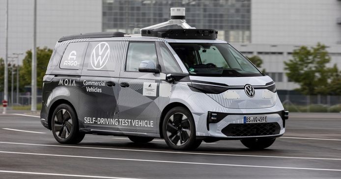 Volkswagen adelanta el ID. Buzz de producción con este prototipo de conducción autónoma