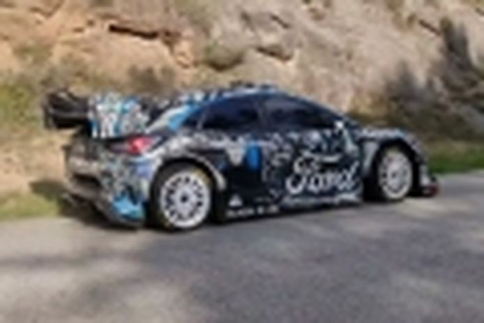 Sébastien Loeb prueba el Ford Puma Rally1 en un test 'alargado'
