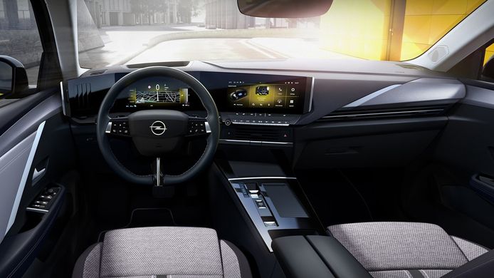 Opel Astra 2022 - interior