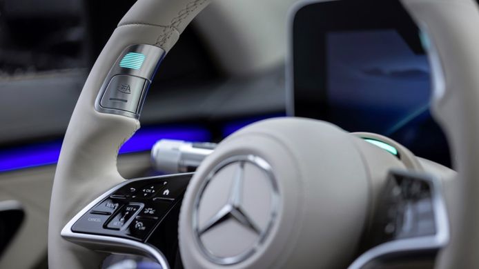 Mercedes ya dispone de permiso oficial para conducción autónoma de nivel 3