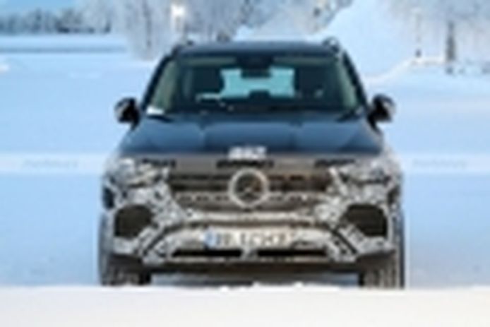 El revisado Mercedes GLE PHEV Facelift 2022 deja ver su interior en nuevas fotos espía