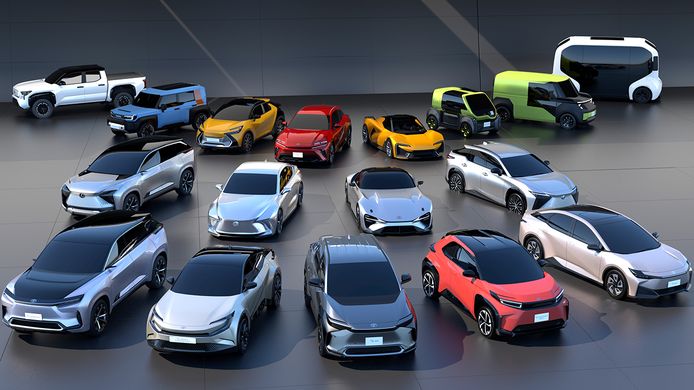 Toyota anuncia el lanzamiento de 30 coches eléctricos de cara a 2030