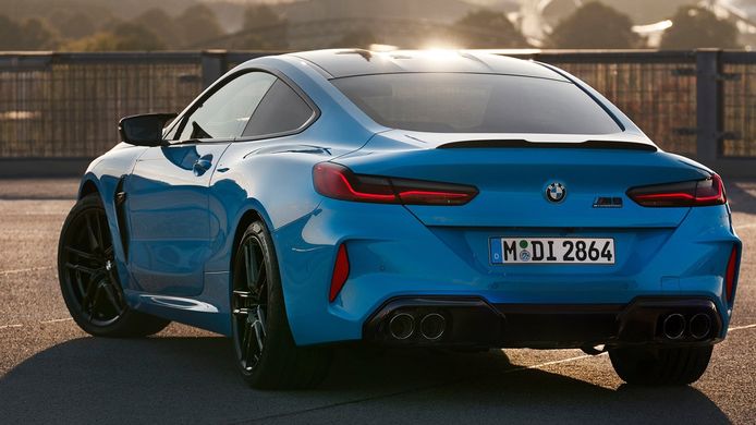 bmw-m8-competition-2022-202284470-1643188582_2.jpg