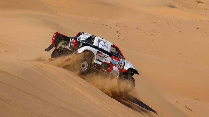 Henk Lategan consigue su primera victoria de etapa en el Dakar
