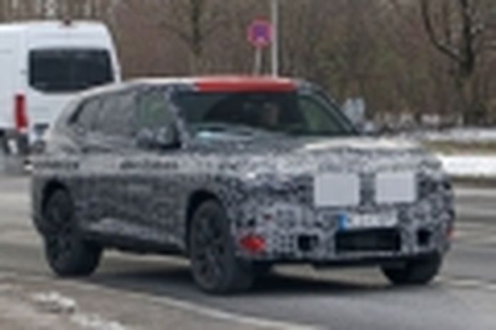 El nuevo BMW XM 2023 se presenta en una fase más avanzada en nuevas fotos espía