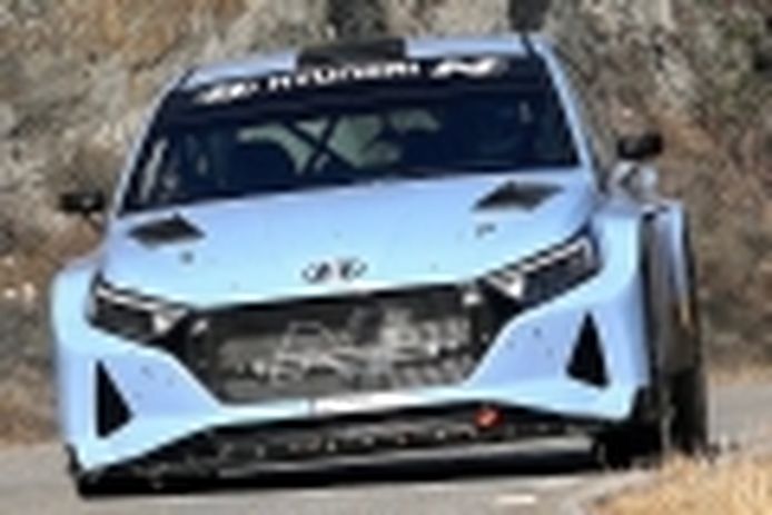 Finn Teemu Suninen tests the Hyundai i20 N Rally2 in Spain