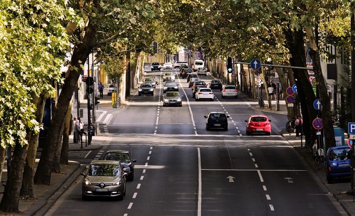 La UE impide a las ciudades fijar límites de emisiones más restrictivos a los coches