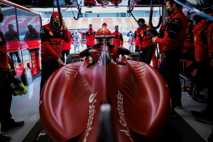 carlos-sainz-ferrari-f175-motor-potente-porpoising-202285259-1645873595_2.jpg