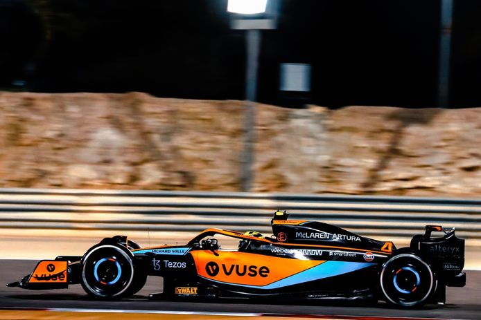 McLaren suma problemas: los frenos no aguantan… y Ricciardo tampoco