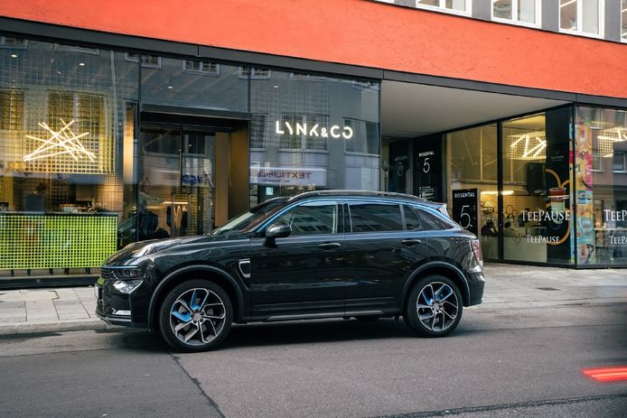 Try Lynk & Co 01, or how to have a car without having one