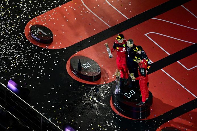 Red Bull, a medio camino entre el temor y el alivio por jugarse el título con Ferrari