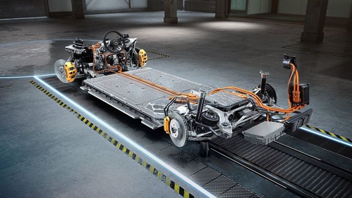 Mercedes-AMG anuncia una plataforma para deportivos eléctricos que debutará en 2025