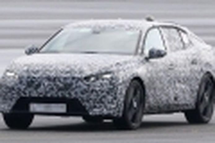 Peugeot 408, this is how the “crossoverized” alternative to the popular 308 will be called