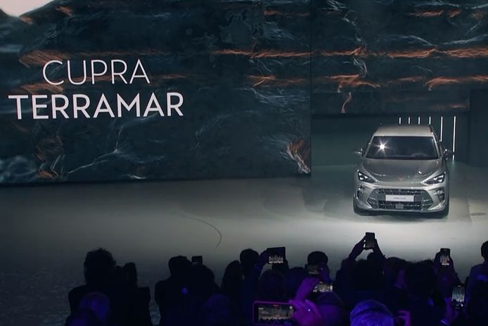 cupra-terramar-suv-hibrido-enchufable-202287567-1654627451_1.jpg