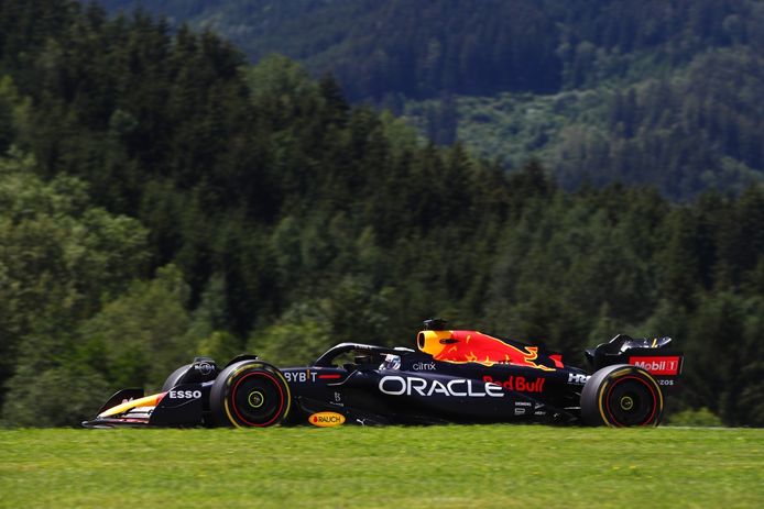 Golpe de autoridad de Verstappen en casa para llevarse la pole de Austria